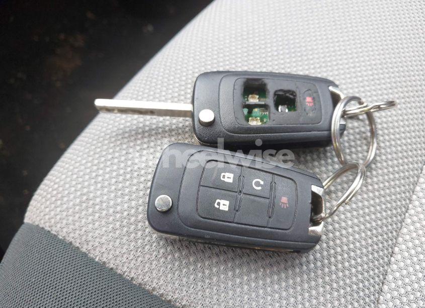 Photo 11 of 2011 Chevrolet Cruze LS (VIN 1G1PC5SH2B7282165)