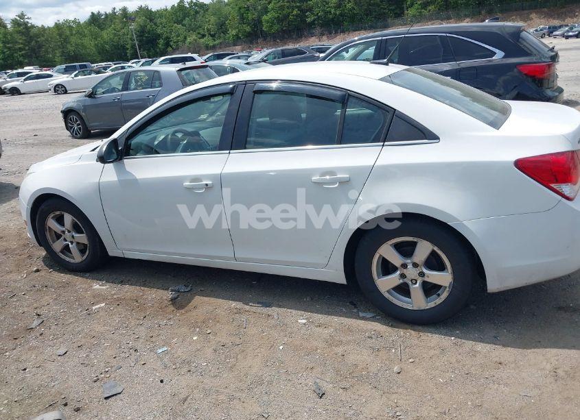 Photo 14 of 2011 Chevrolet Cruze LS (VIN 1G1PC5SH2B7283252)