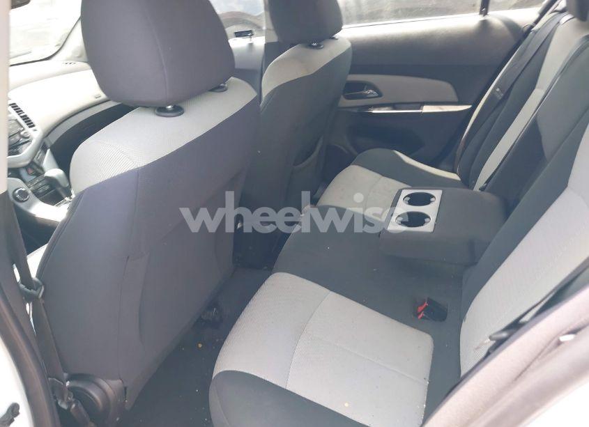 Photo 8 of 2011 Chevrolet Cruze LS (VIN 1G1PC5SH2B7283252)