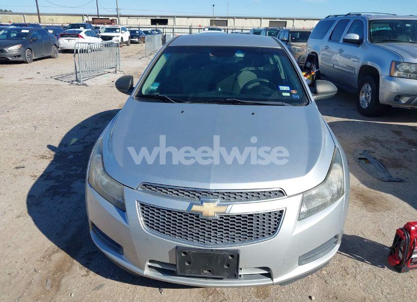 Photo 6 of 2012 Chevrolet Cruze LS (VIN 1G1PC5SH2C7145213)