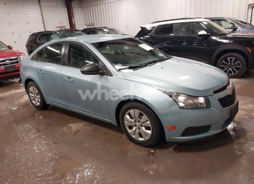 2012 Chevrolet Cruze LS (VIN 1G1PC5SH2C7202848) main photo