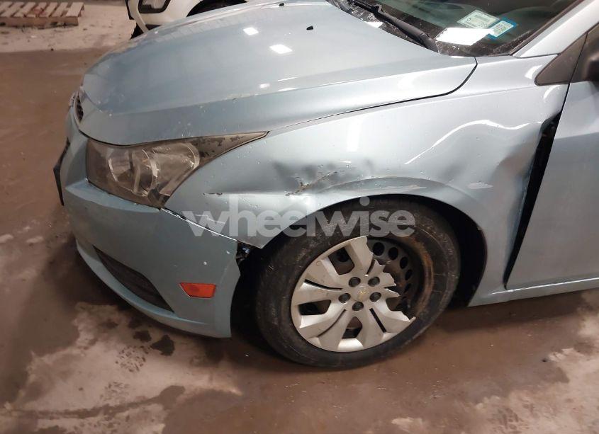 Photo 6 of 2012 Chevrolet Cruze LS (VIN 1G1PC5SH2C7202848)