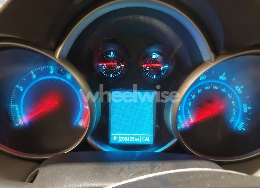 Photo 7 of 2012 Chevrolet Cruze LS (VIN 1G1PC5SH2C7234201)