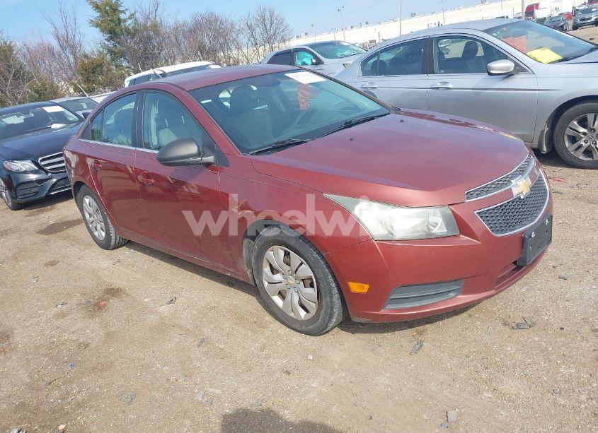 2012 Chevrolet Cruze LS (VIN 1G1PC5SH2C7243948) main photo