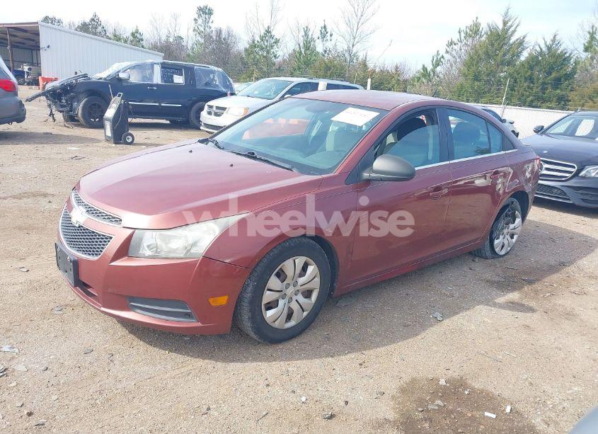 Photo 2 of 2012 Chevrolet Cruze LS (VIN 1G1PC5SH2C7243948)