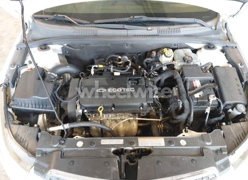 Photo 10 of 2012 Chevrolet Cruze LS (VIN 1G1PC5SH2C7268669)