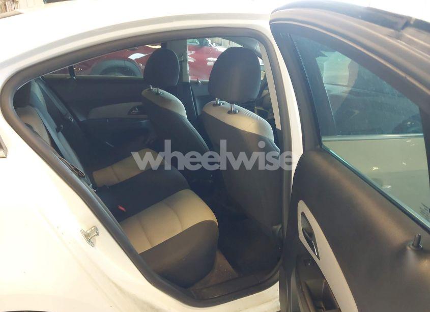 Photo 8 of 2012 Chevrolet Cruze LS (VIN 1G1PC5SH2C7268669)