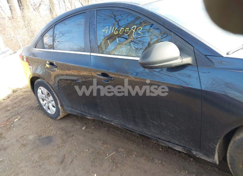 Photo 13 of 2012 Chevrolet Cruze LS (VIN 1G1PC5SH2C7279915)