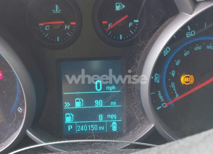 Photo 15 of 2012 Chevrolet Cruze LS (VIN 1G1PC5SH2C7279915)