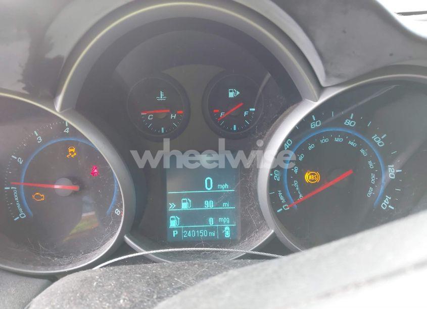 Photo 7 of 2012 Chevrolet Cruze LS (VIN 1G1PC5SH2C7279915)