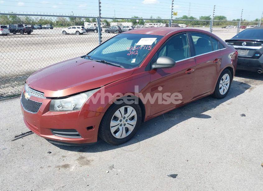 Photo 2 of 2012 Chevrolet Cruze LS (VIN 1G1PC5SH2C7284600)