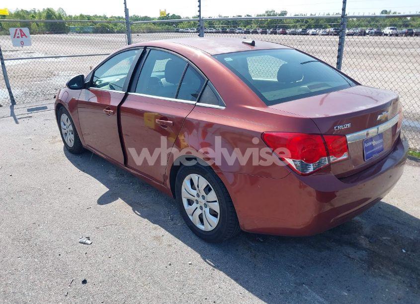 Photo 3 of 2012 Chevrolet Cruze LS (VIN 1G1PC5SH2C7284600)