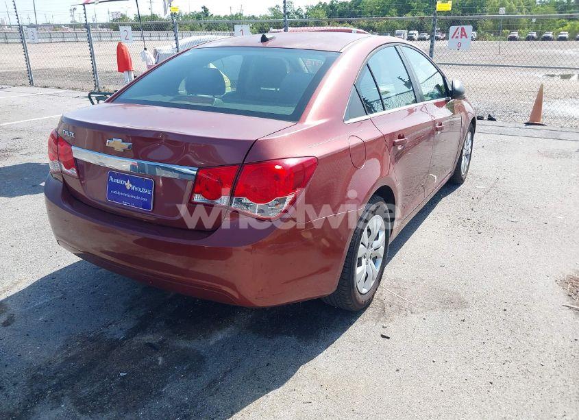 Photo 4 of 2012 Chevrolet Cruze LS (VIN 1G1PC5SH2C7284600)
