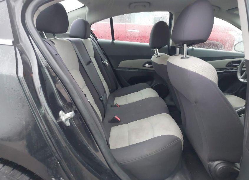 Photo 8 of 2012 Chevrolet Cruze LS (VIN 1G1PC5SH2C7340566)