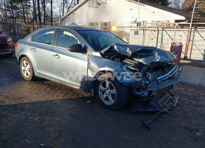 2012 Chevrolet Cruze LS (VIN 1G1PC5SH2C7358775) main photo