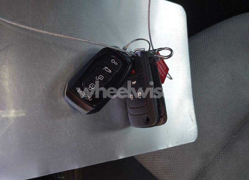 Photo 11 of 2012 Chevrolet Cruze LS (VIN 1G1PC5SH2C7358775)