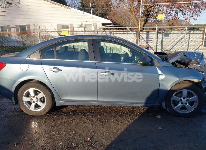 Photo 14 of 2012 Chevrolet Cruze LS (VIN 1G1PC5SH2C7358775)