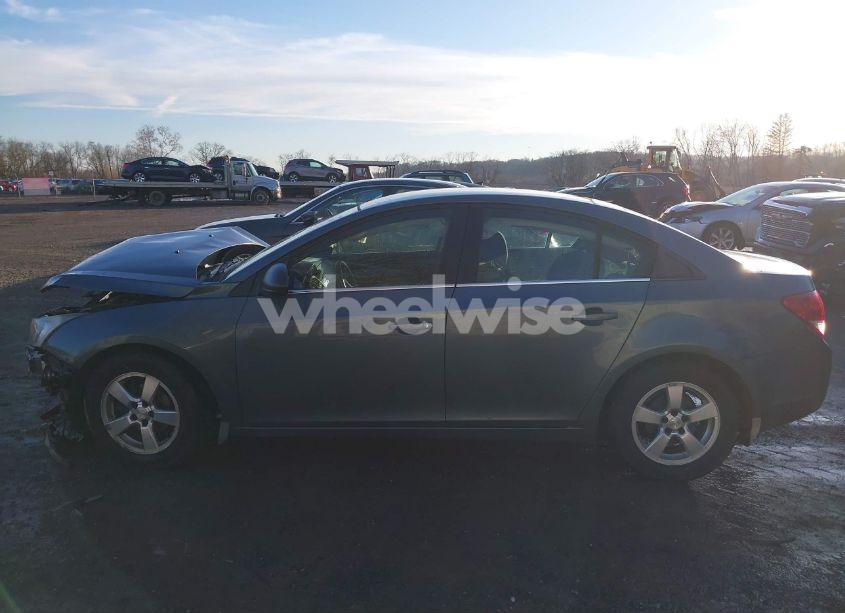 Photo 15 of 2012 Chevrolet Cruze LS (VIN 1G1PC5SH2C7358775)