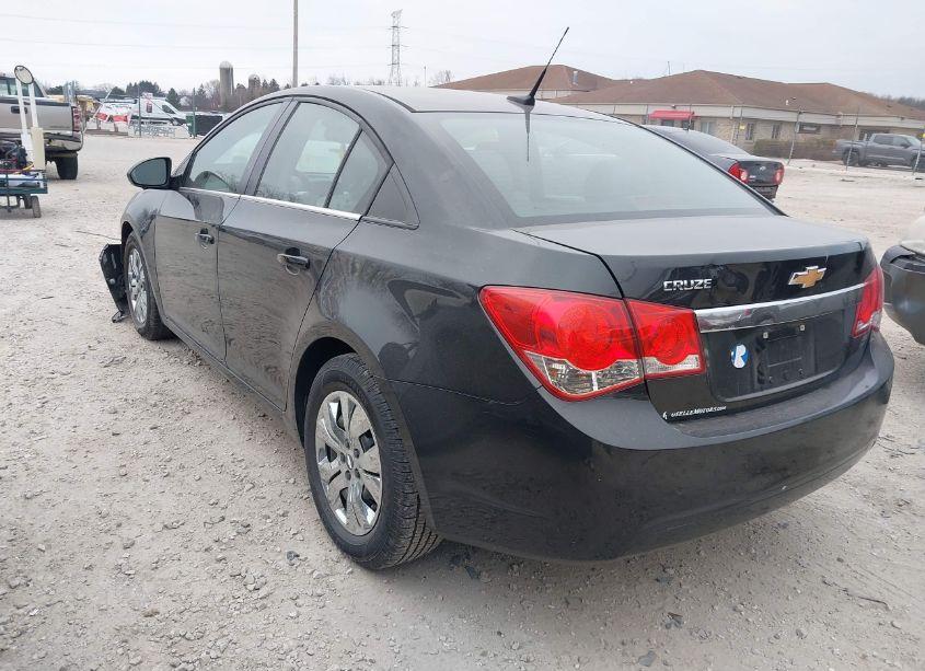 Photo 3 of 2012 Chevrolet Cruze LS (VIN 1G1PC5SH2C7381053)