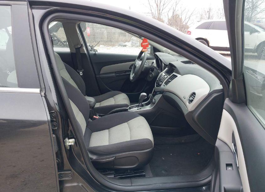 Photo 5 of 2012 Chevrolet Cruze LS (VIN 1G1PC5SH2C7381053)