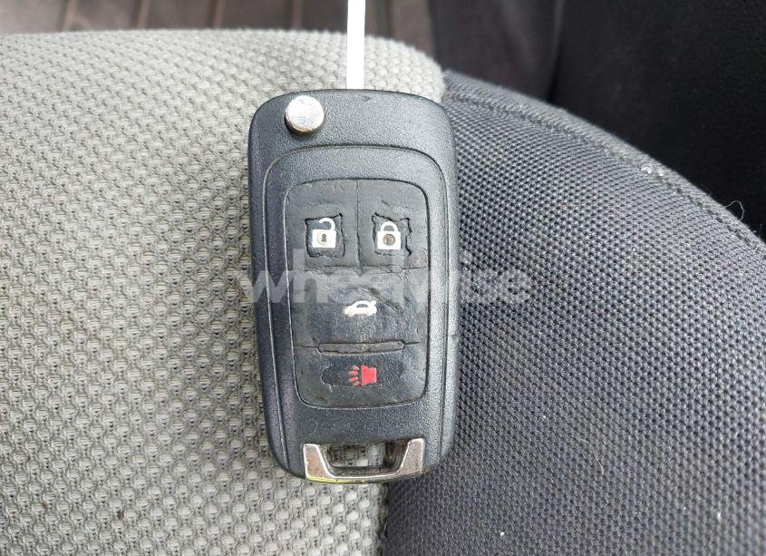 Photo 11 of 2012 Chevrolet Cruze LS (VIN 1G1PC5SH2C7383806)