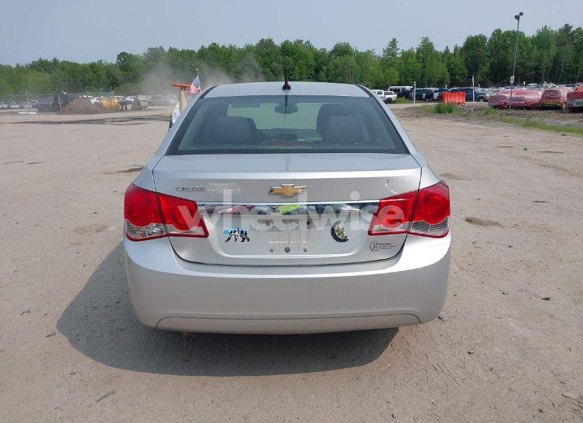 Photo 15 of 2012 Chevrolet Cruze LS (VIN 1G1PC5SH2C7383806)