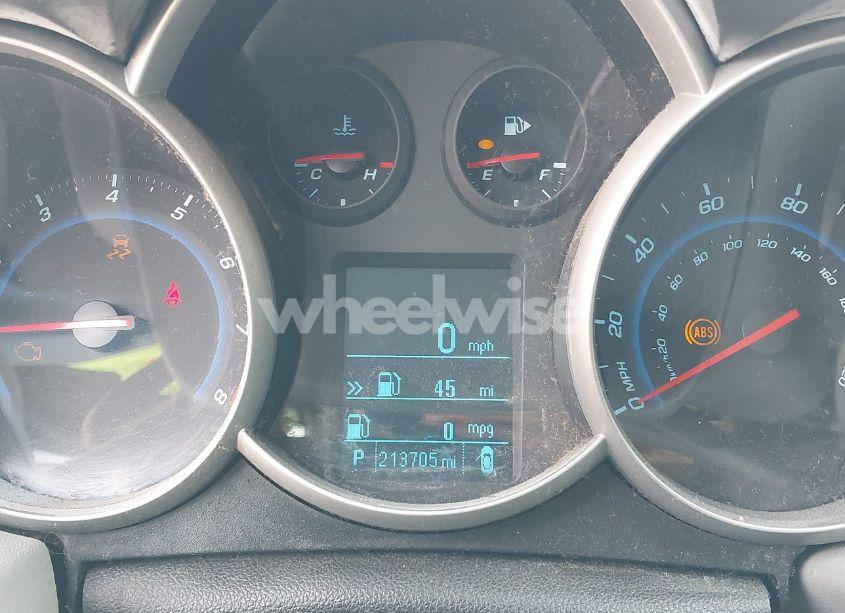 Photo 7 of 2012 Chevrolet Cruze LS (VIN 1G1PC5SH2C7383806)