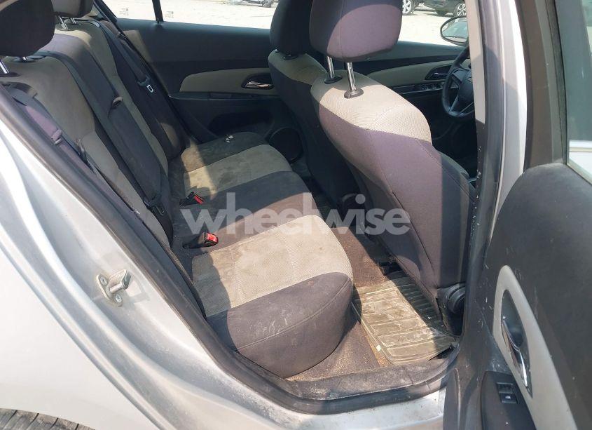 Photo 8 of 2012 Chevrolet Cruze LS (VIN 1G1PC5SH2C7383806)
