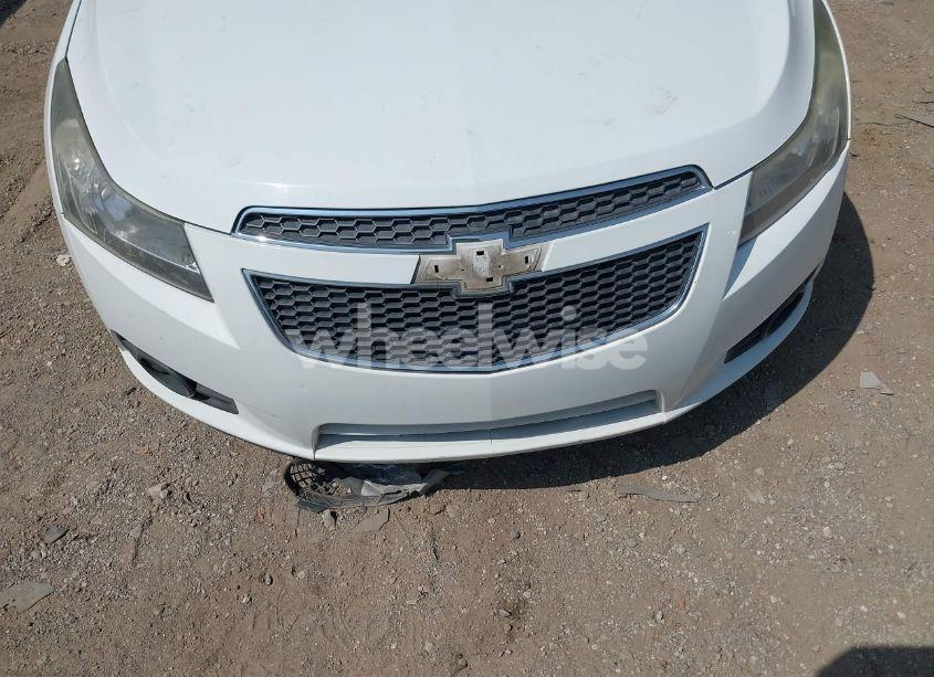 Photo 12 of 2012 Chevrolet Cruze LS (VIN 1G1PC5SH2C7404265)
