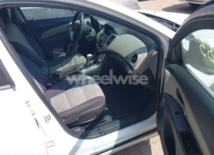 Photo 5 of 2012 Chevrolet Cruze LS (VIN 1G1PC5SH2C7404265)