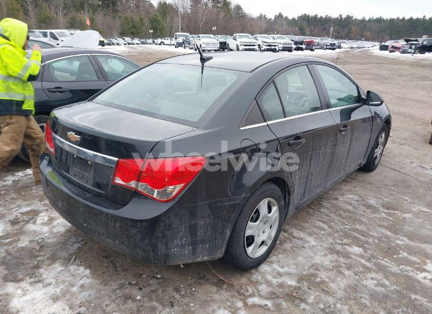 Photo 4 of 2012 Chevrolet Cruze LS (VIN 1G1PC5SH2C7407134)