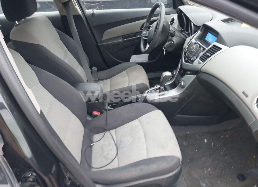 Photo 5 of 2012 Chevrolet Cruze LS (VIN 1G1PC5SH2C7407134)