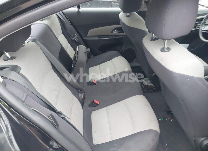 Photo 8 of 2012 Chevrolet Cruze LS (VIN 1G1PC5SH2C7407134)