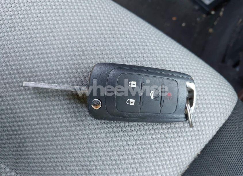 Photo 11 of 2011 Chevrolet Cruze LS (VIN 1G1PC5SH3B7114504)