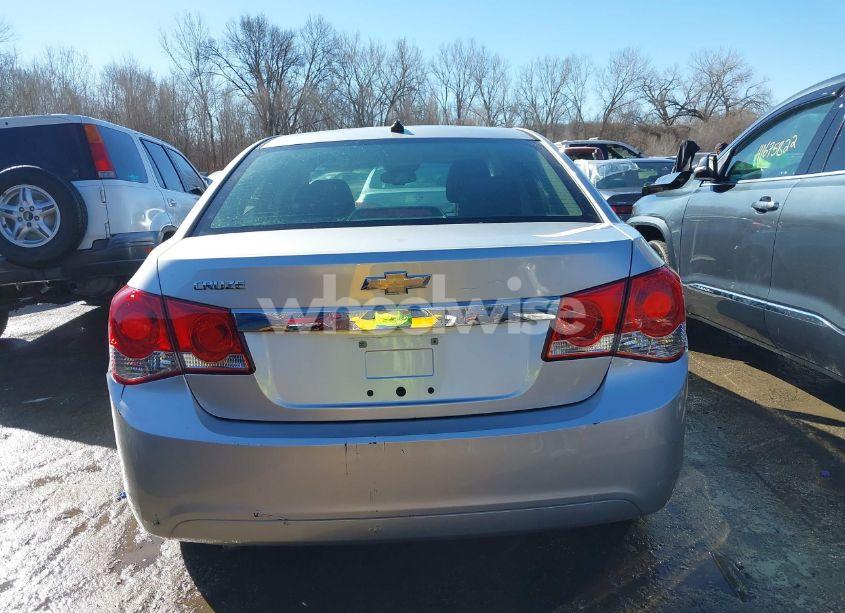 Photo 16 of 2011 Chevrolet Cruze LS (VIN 1G1PC5SH3B7140889)