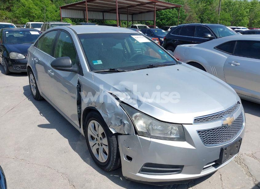 2012 Chevrolet Cruze LS (VIN 1G1PC5SH3C7124936) main photo