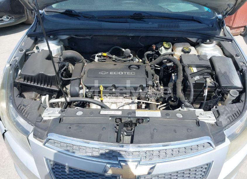 Photo 10 of 2012 Chevrolet Cruze LS (VIN 1G1PC5SH3C7124936)