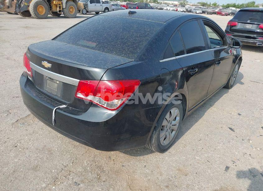 Photo 4 of 2012 Chevrolet Cruze LS (VIN 1G1PC5SH3C7134673)