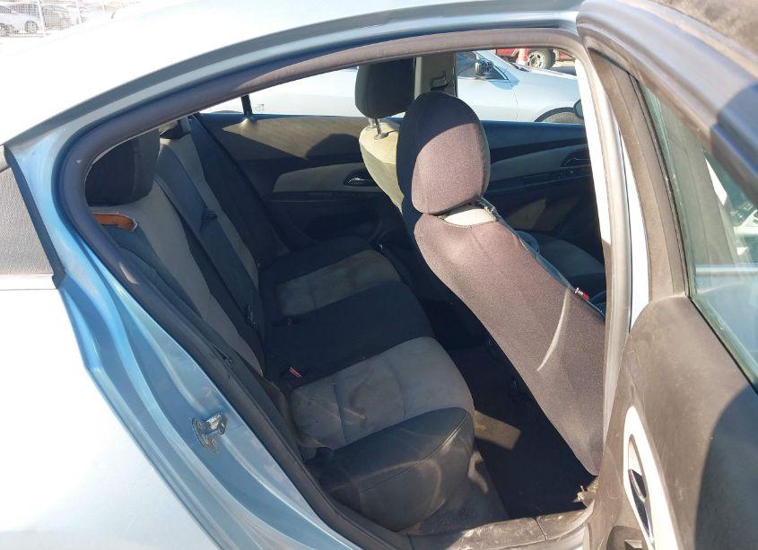 Photo 8 of 2012 Chevrolet Cruze LS (VIN 1G1PC5SH3C7148766)