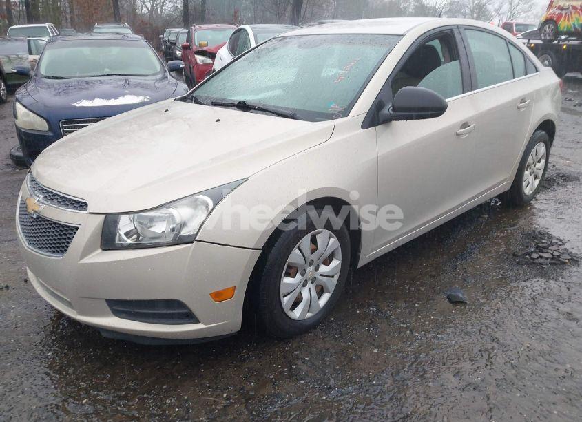 Photo 2 of 2012 Chevrolet Cruze LS (VIN 1G1PC5SH3C7178611)