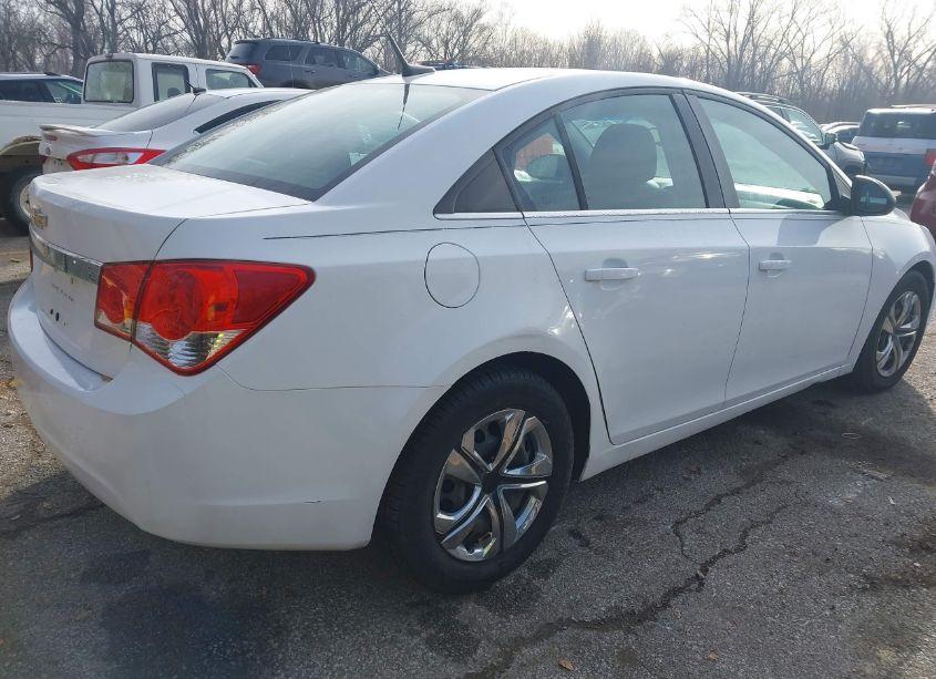 Photo 4 of 2012 Chevrolet Cruze LS (VIN 1G1PC5SH3C7182528)