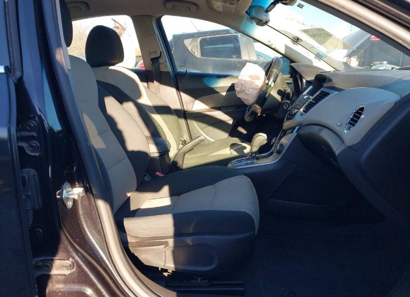 Photo 5 of 2012 Chevrolet Cruze LS (VIN 1G1PC5SH3C7212949)