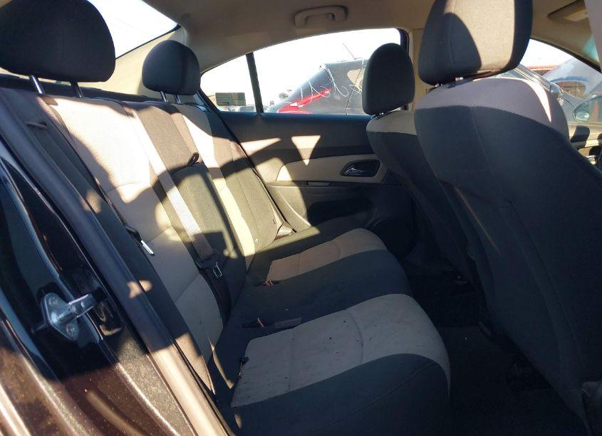 Photo 8 of 2012 Chevrolet Cruze LS (VIN 1G1PC5SH3C7212949)