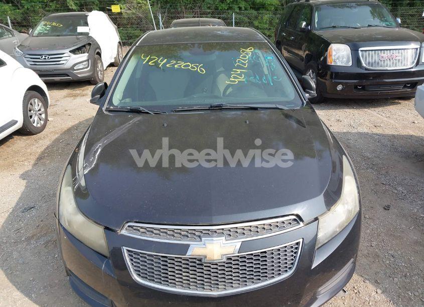 Photo 6 of 2012 Chevrolet Cruze LS (VIN 1G1PC5SH3C7219691)