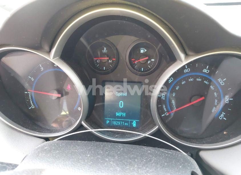 Photo 7 of 2012 Chevrolet Cruze LS (VIN 1G1PC5SH3C7219691)