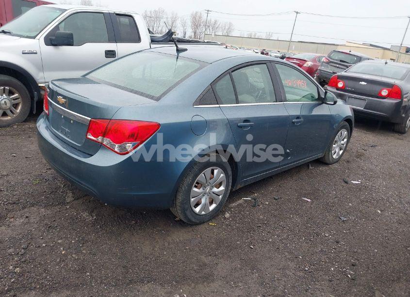 Photo 4 of 2012 Chevrolet Cruze LS (VIN 1G1PC5SH3C7220551)