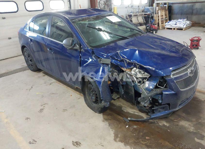 2012 Chevrolet Cruze LS (VIN 1G1PC5SH3C7233588) main photo
