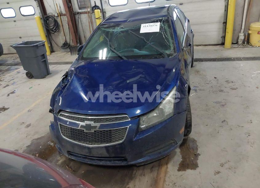 Photo 12 of 2012 Chevrolet Cruze LS (VIN 1G1PC5SH3C7233588)