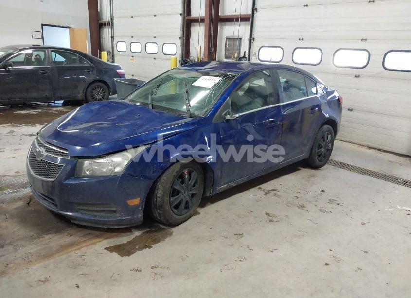 Photo 2 of 2012 Chevrolet Cruze LS (VIN 1G1PC5SH3C7233588)
