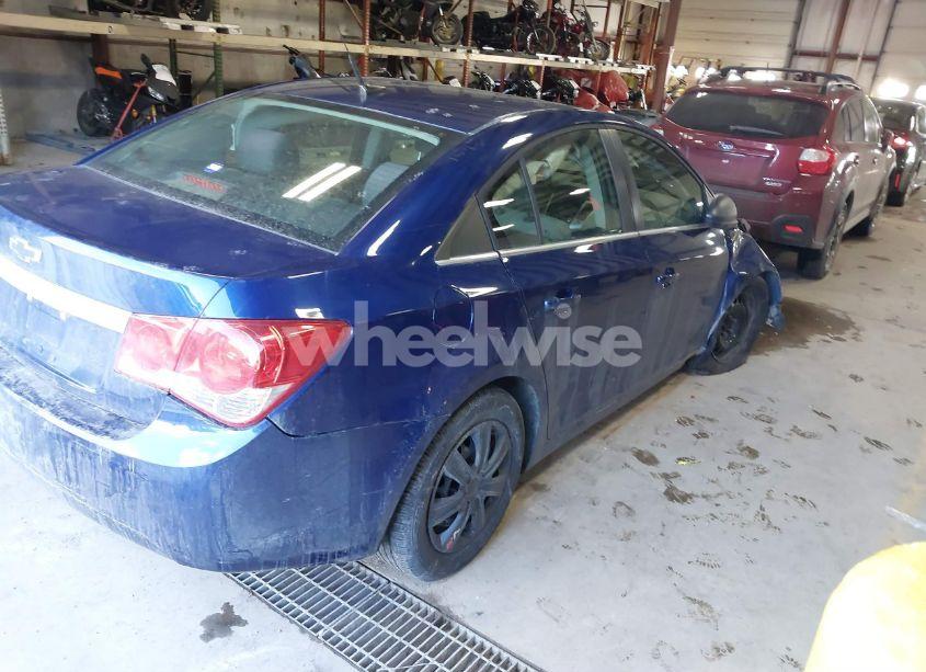 Photo 4 of 2012 Chevrolet Cruze LS (VIN 1G1PC5SH3C7233588)